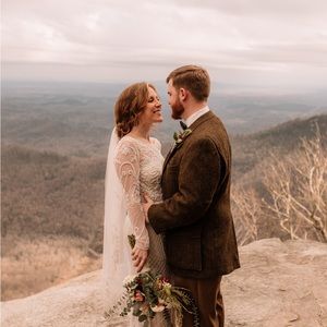 Meet your Posher, Madi